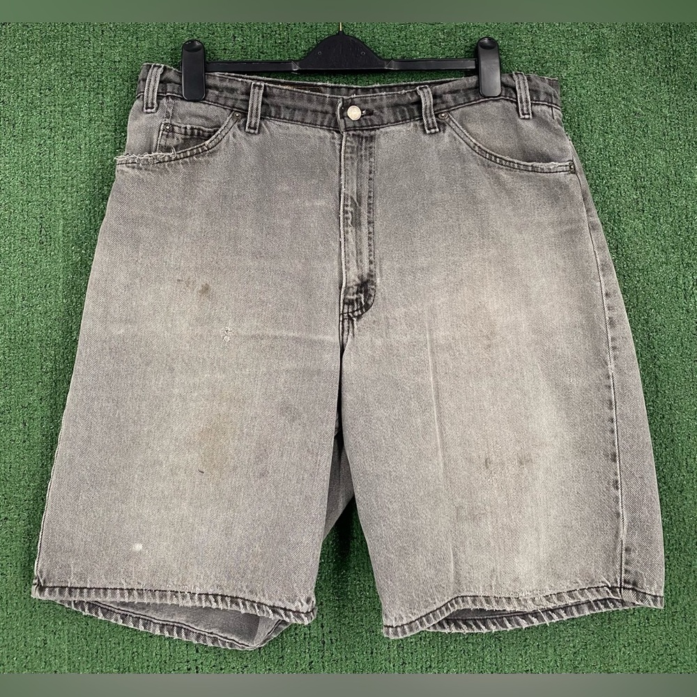 VTG 560 Levi’s Orange Tab Loose Fit Black Faded Distressed Jean Shorts Jorts 37